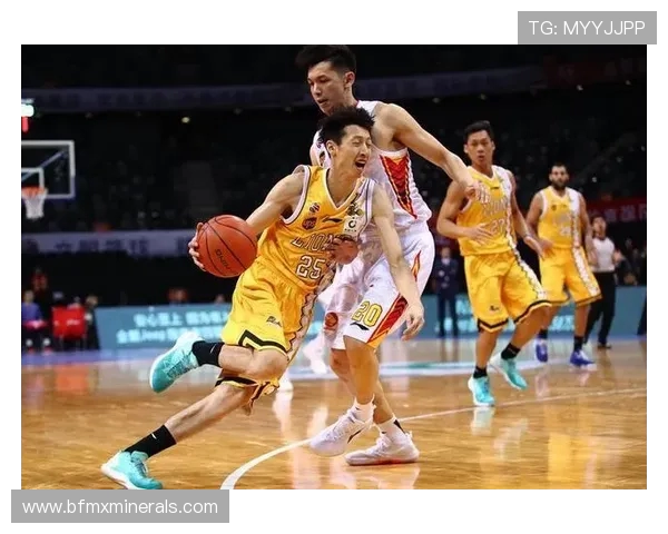 深圳篮球队快攻战术解析与得失经验分享 深圳篮球队快攻战术解析与得失经验分享