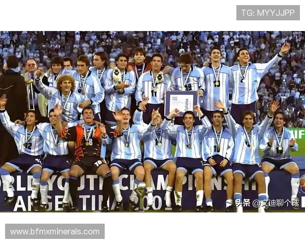 赛后分析：杭州足球队与北京足球队的团队协作表现与战术探讨