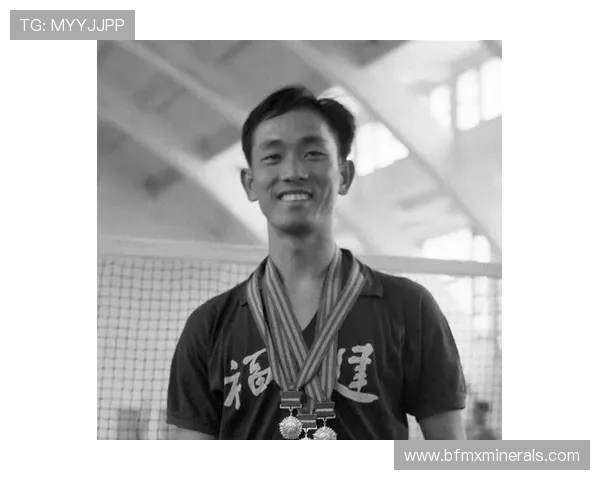 原帅的传奇之路：从青涩少年到篮球场上的耀眼明星