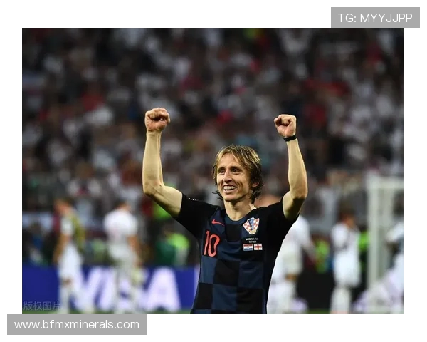 实况足球精彩对决法国队迎战荷兰队激情碰撞引发球迷热议