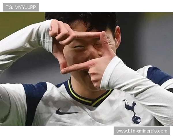 布鲁诺费尔南德斯：从默默无闻到足坛巨星的华丽蜕变