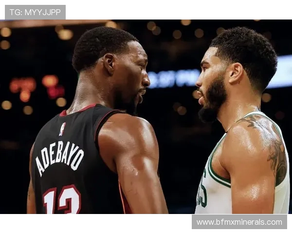 火湖对决湖人精彩比分揭晓赛季最佳瞬间回顾与分析