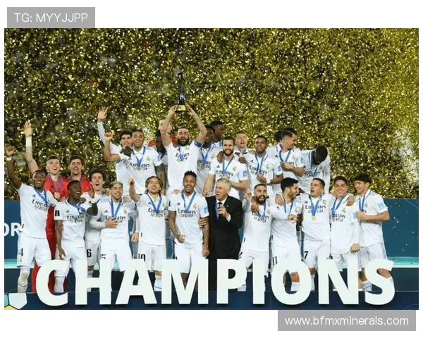 皇马迎战瓦伧西亚争夺欧冠小组赛关键胜利的激烈对决